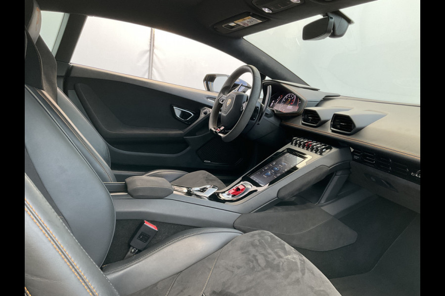 Lamborghini Huracan 5.2 EVO V10 640 CV AWD 4 Wheel steering Ceramic Dealer serviced