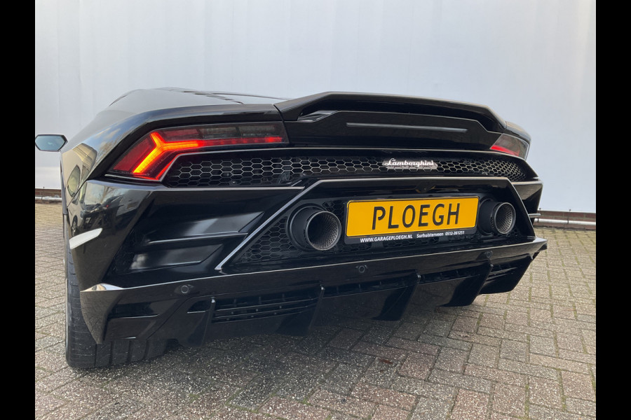 Lamborghini Huracan 5.2 EVO V10 640 CV AWD 4 Wheel steering Ceramic Dealer serviced