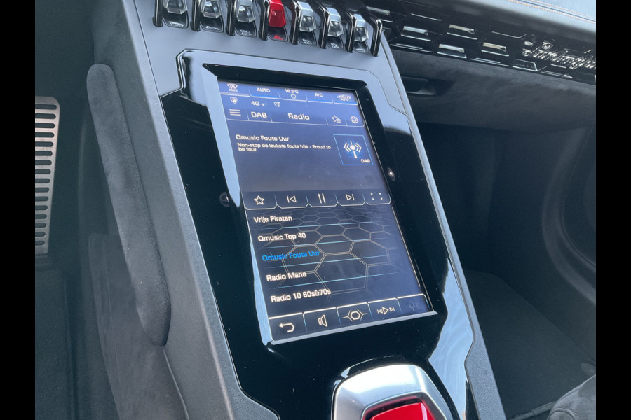 Lamborghini Huracan 5.2 EVO V10 640 CV AWD 4 Wheel steering Ceramic Dealer serviced