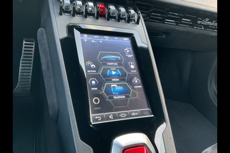 Lamborghini Huracan 5.2 EVO V10 640 CV AWD 4 Wheel steering Ceramic Dealer serviced