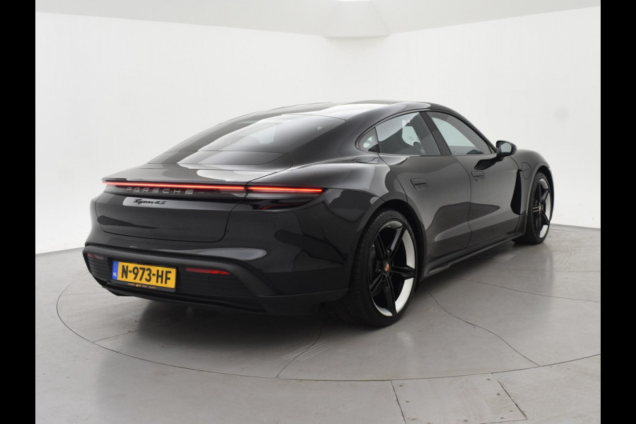 Porsche Taycan 4S 490 PK PERFORMANCE 84 KWH + SPORT CHRONO | ACHTERASBESTURING | 21 INCH | SPORTSTOELEN