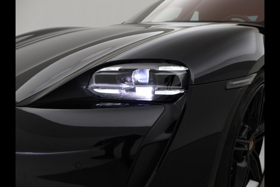 Porsche Taycan 4S 490 PK PERFORMANCE 84 KWH + SPORT CHRONO | ACHTERASBESTURING | 21 INCH | SPORTSTOELEN