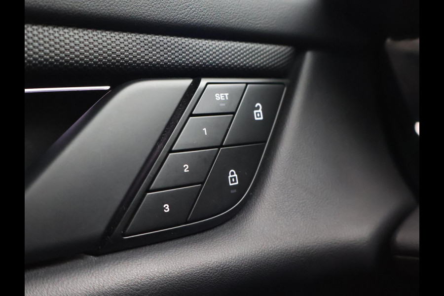 Porsche Taycan 4S 490 PK PERFORMANCE 84 KWH + SPORT CHRONO | ACHTERASBESTURING | 21 INCH | SPORTSTOELEN