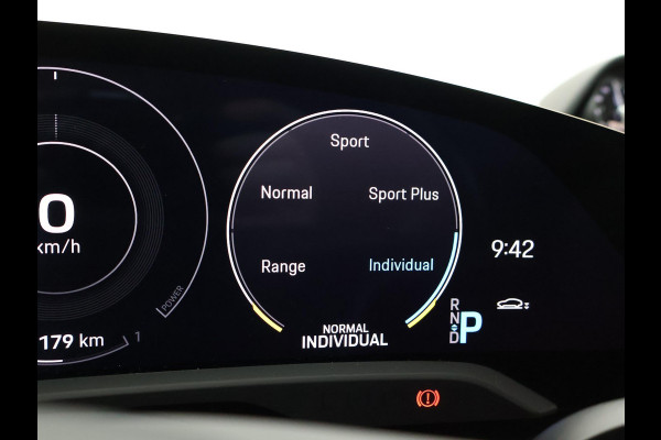 Porsche Taycan 4S 490 PK PERFORMANCE 84 KWH + SPORT CHRONO | ACHTERASBESTURING | 21 INCH | SPORTSTOELEN