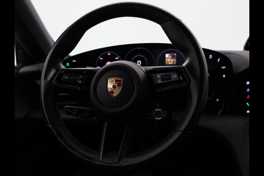 Porsche Taycan 4S 490 PK PERFORMANCE 84 KWH + SPORT CHRONO | ACHTERASBESTURING | 21 INCH | SPORTSTOELEN