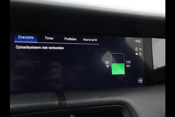 Porsche Taycan 4S 490 PK PERFORMANCE 84 KWH + SPORT CHRONO | ACHTERASBESTURING | 21 INCH | SPORTSTOELEN