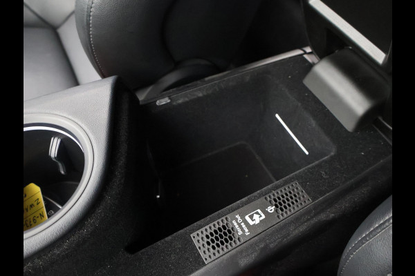 Porsche Taycan 4S 490 PK PERFORMANCE 84 KWH + SPORT CHRONO | ACHTERASBESTURING | 21 INCH | SPORTSTOELEN