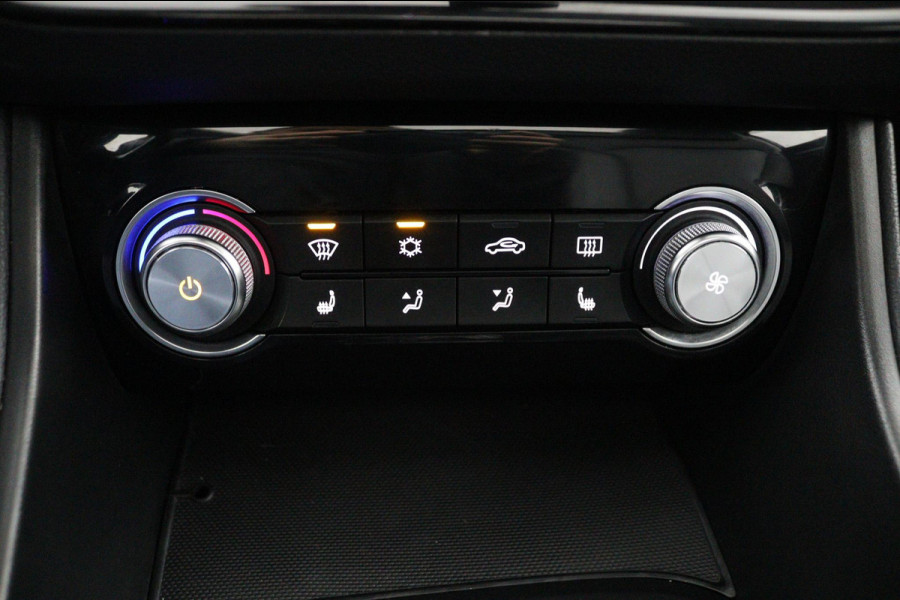 MG Mg Zs EV Luxury 45 kWh*PANO*ECC*CAMERA*ACC*CARP