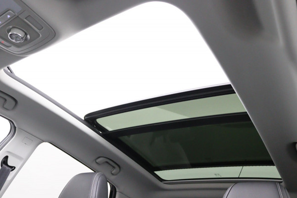 MG Mg Zs EV Luxury 45 kWh*PANO*ECC*CAMERA*ACC*CARP