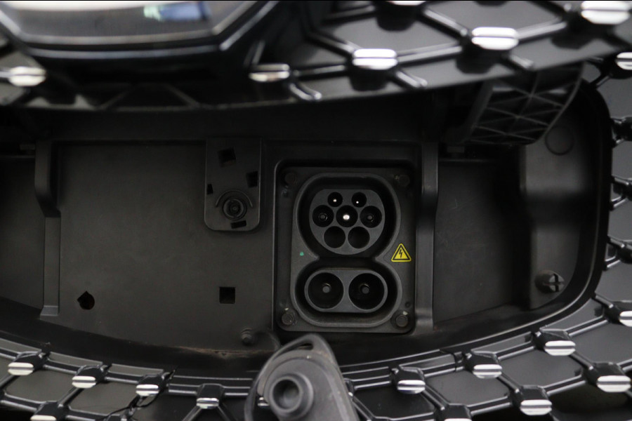 MG Mg Zs EV Luxury 45 kWh*PANO*ECC*CAMERA*ACC*CARP