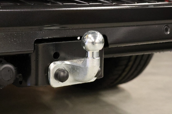 Renault Trafic 2.0 170 PK L2H1 DC | Dubbel Cabine | Navigatie | Blind Spot | Camera | CarPlay | Trekhaak | Stoelverwarming | Virtual Cockpit | 5-Zitter | Dubbel cabine | NAP Logisch | NL Auto