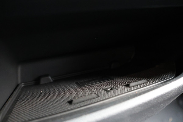 Renault Trafic 2.0 170 PK L2H1 DC | Dubbel Cabine | Navigatie | Blind Spot | Camera | CarPlay | Trekhaak | Stoelverwarming | Virtual Cockpit | 5-Zitter | Dubbel cabine | NAP Logisch | NL Auto