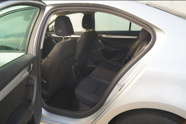 Škoda Octavia 1.0 TSI 115pk Ambition Business -NAVI-ECC-PDC-