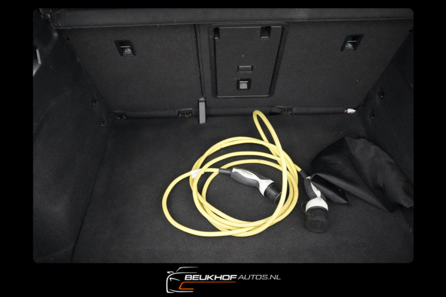 Volkswagen ID.3 First Plus 58 kWh Adapt Cruise 25 stuks id3