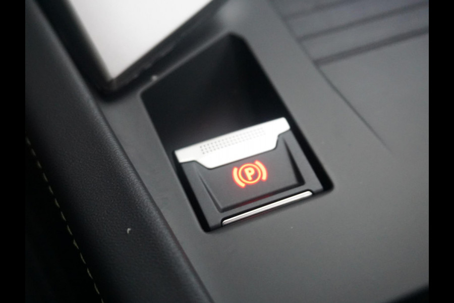 Peugeot 308 1.2 Hybrid 145 e-DCS6 GT Schuif /kanteldak Afn. Trekhaak