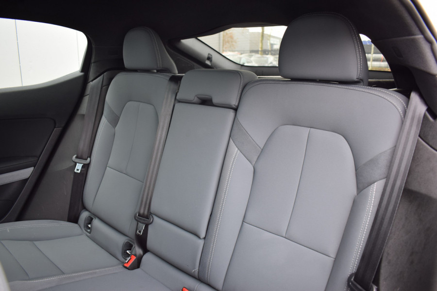 Polestar 2 Long Range Dual Motor Launch Edition 78kWh | Pano | Apple CarPlay | Stuur- en Stoelverw.