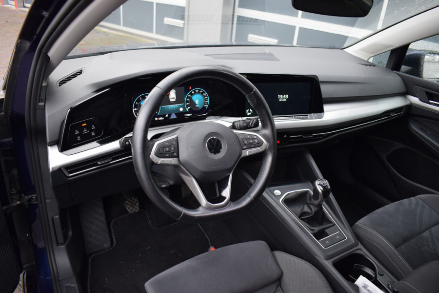 Volkswagen Golf Variant 1.0 TSI Life Business | Apple CarPlay | Stuur- en Stoelverw. | Camera