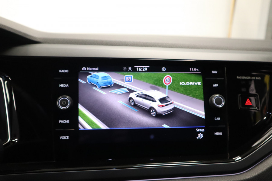 Volkswagen Taigo 1.0 TSI R-Line Edition 18'inch lmv Adaptive-Cruise Full-led