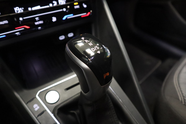 Volkswagen Taigo 1.0 TSI R-Line Edition 18'inch lmv Adaptive-Cruise Full-led