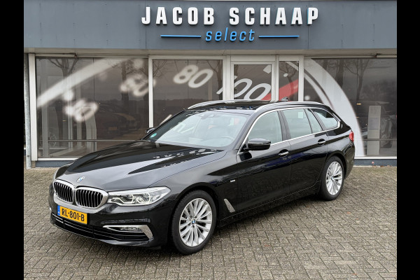 BMW 5 Serie Touring 520i High Executive Luxury Automaat / Pano dak / 18"LM / Leder / Camera
