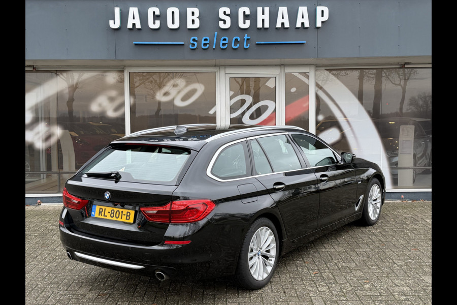 BMW 5 Serie Touring 520i High Executive Luxury Automaat / Pano dak / 18"LM / Leder / Camera