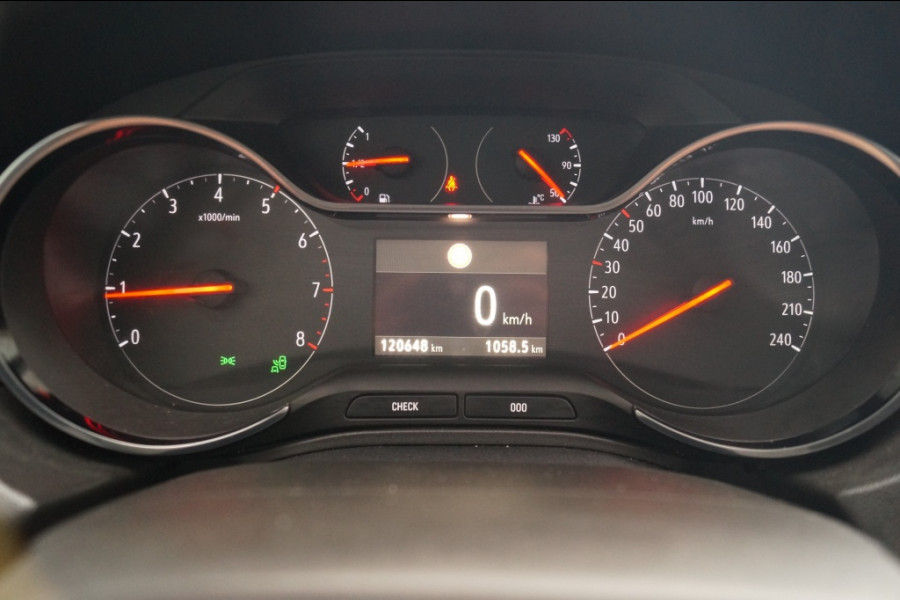 Opel Grandland X 1.2 Turbo 130pk Business Executive -NAVI-ECC-PDC-