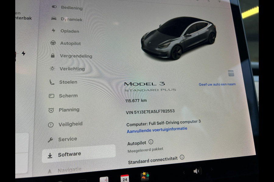 Tesla Model 3 Standard RWD Plus 60 kWh 85% SOH Trekhaak (1.000kg) Rijklaarprijs!