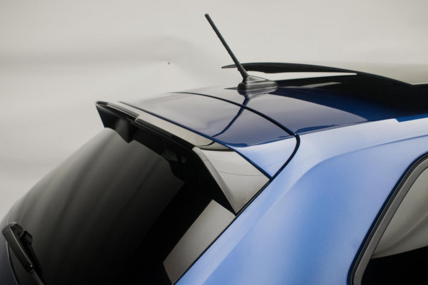 Volkswagen Polo 1.0 TSI R-LINE 116PK ORG NL [ Panoramadak Sfeerverlichting Carplay Adaptive Cruise Parkeersensoren DAB ]