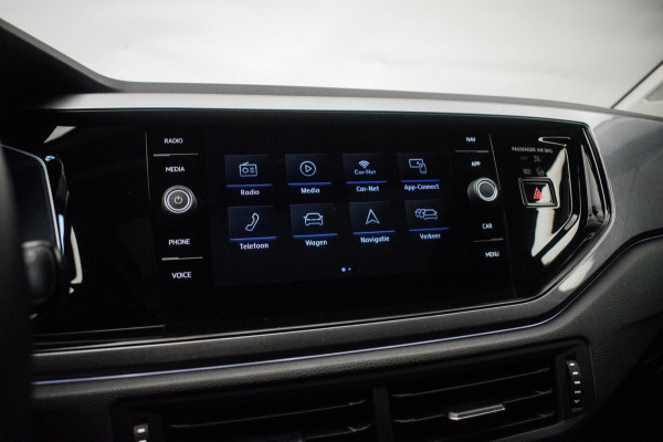 Volkswagen Polo 1.0 TSI R-LINE 116PK ORG NL [ Panoramadak Sfeerverlichting Carplay Adaptive Cruise Parkeersensoren DAB ]