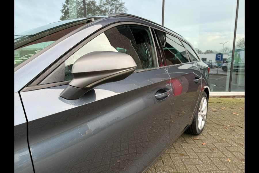 Seat Leon Sportstourer 1.0 TSI FR Business Intense - Navi - Parkeerhulp - Climate - Org.NL