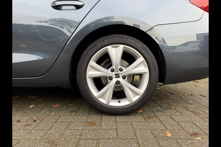 Seat Leon Sportstourer 1.0 TSI FR Business Intense - Navi - Parkeerhulp - Climate - Org.NL