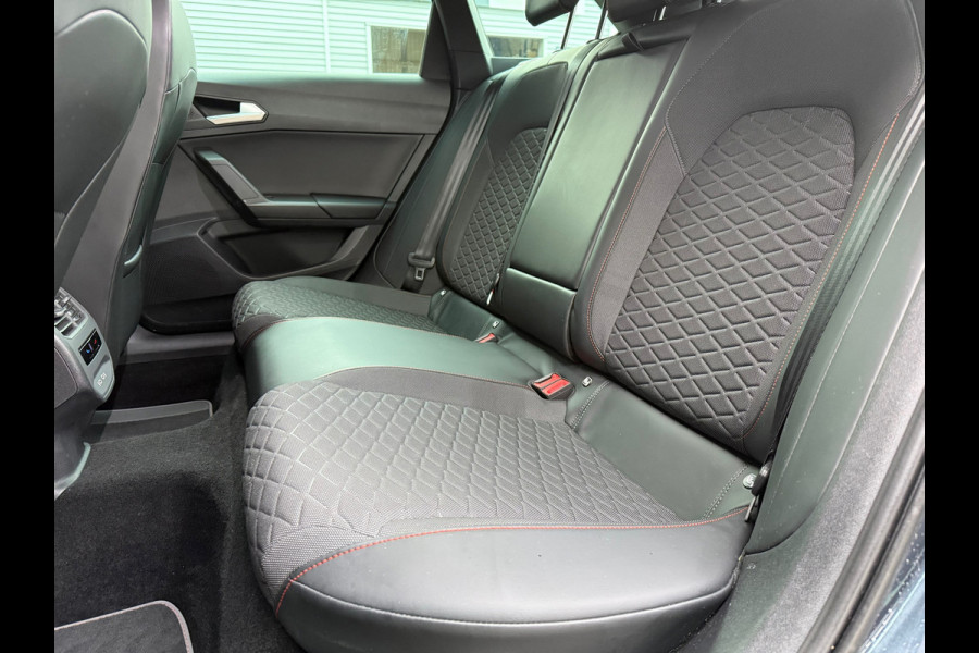 Seat Leon Sportstourer 1.0 TSI FR Business Intense - Navi - Parkeerhulp - Climate - Org.NL