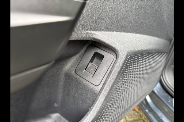 Seat Leon Sportstourer 1.0 TSI FR Business Intense - Navi - Parkeerhulp - Climate - Org.NL