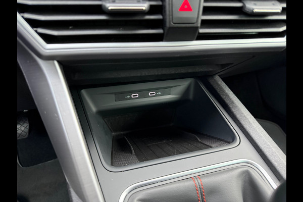 Seat Leon Sportstourer 1.0 TSI FR Business Intense - Navi - Parkeerhulp - Climate - Org.NL
