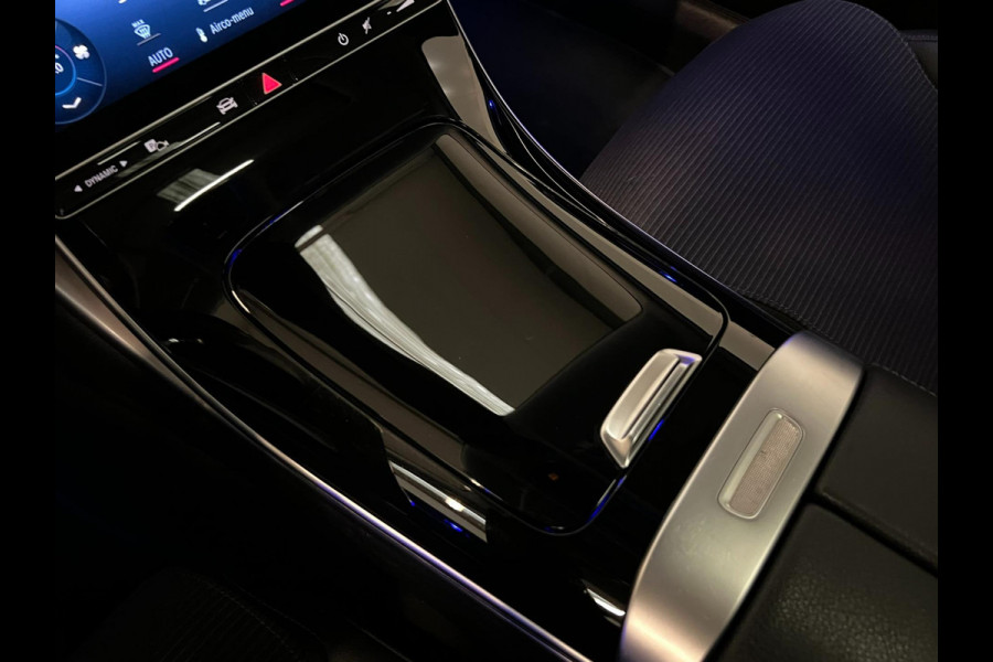 Mercedes-Benz C-Klasse Estate 220d / Pano / BTW / 18" AMG / Trekhaak