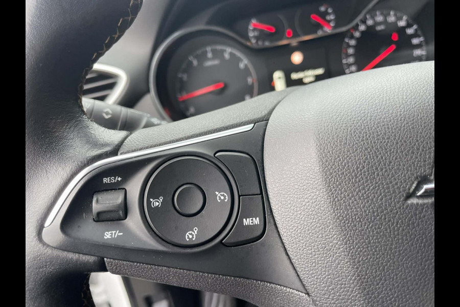 Opel Crossland X 1.2 Turbo Innovation