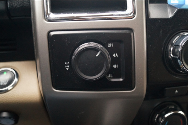 Ford USA F-150 3.5 V6 SuperCab Lariat 5-persoons -LPG-PANO-LEER-