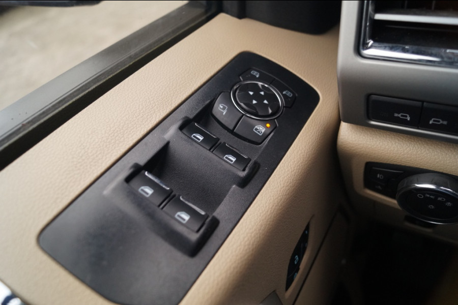 Ford USA F-150 3.5 V6 SuperCab Lariat 5-persoons -LPG-PANO-LEER-