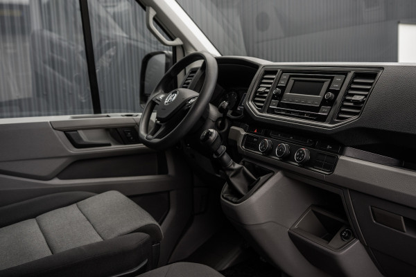 Volkswagen Crafter 35 2.0 TDI 177PK | Bakwagen met laadklep | Airco | Adapt.cruise | 3-Zits