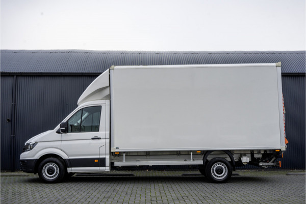 Volkswagen Crafter 35 2.0 TDI 177PK | Bakwagen met laadklep | Airco | Adapt.cruise | 3-Zits