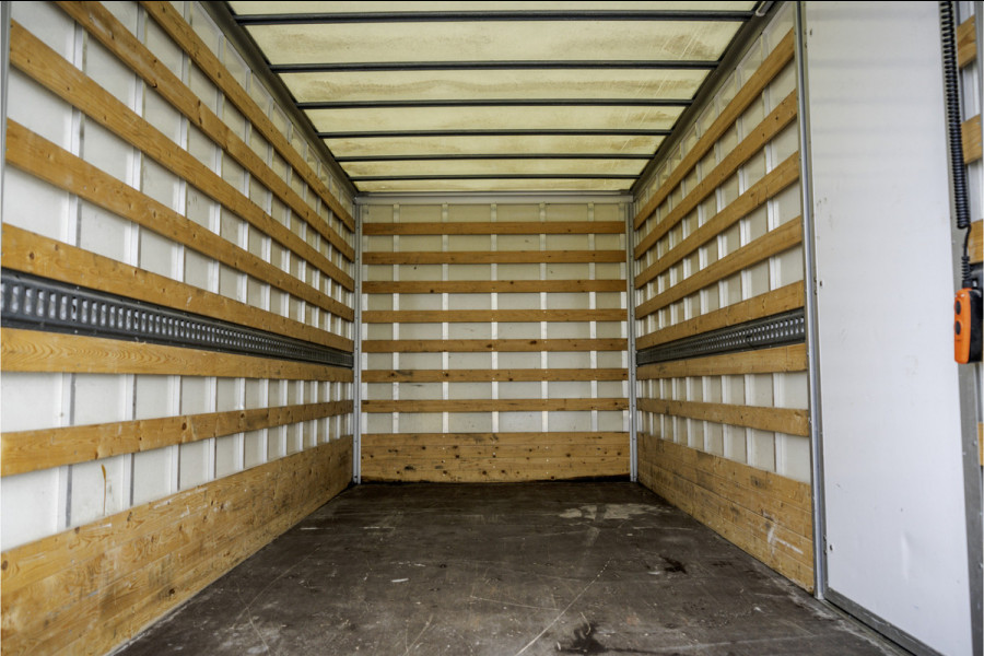 Volkswagen Crafter 35 2.0 TDI 177PK | Bakwagen met laadklep | Airco | Adapt.cruise | 3-Zits