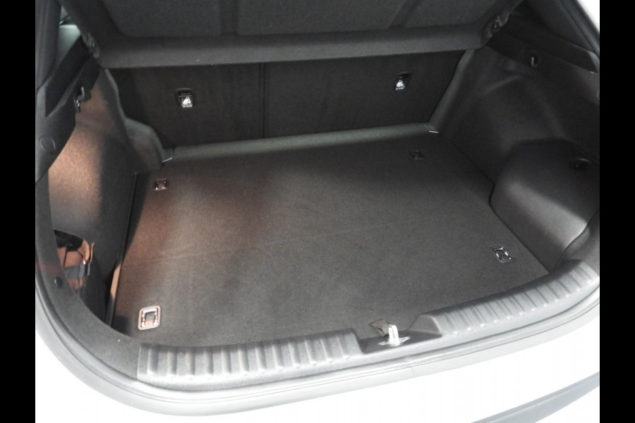 Kia Xceed 1.6 GDi PHEV Plug-In DynamicLine NAVI/CAMERA/LED/16"LMV!