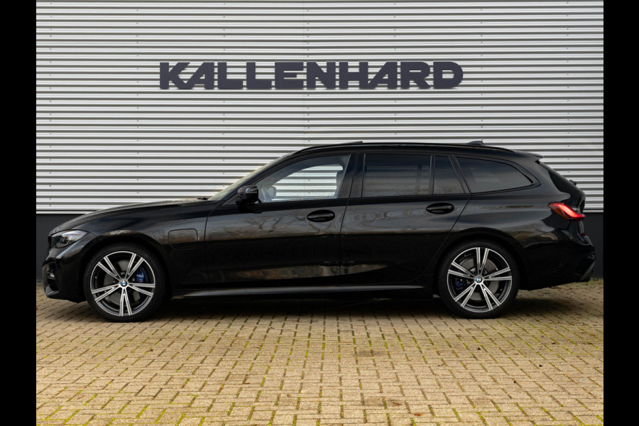 BMW 3 Serie Touring 330e M-Sport - Pano - Trekhaak - Harman Kardon - Lasers - Head-Up