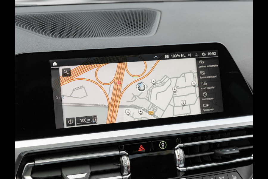 BMW 3 Serie Touring 330e M-Sport - Pano - Trekhaak - Harman Kardon - Lasers - Head-Up