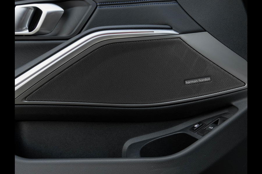 BMW 3 Serie Touring 330e M-Sport - Pano - Trekhaak - Harman Kardon - Lasers - Head-Up