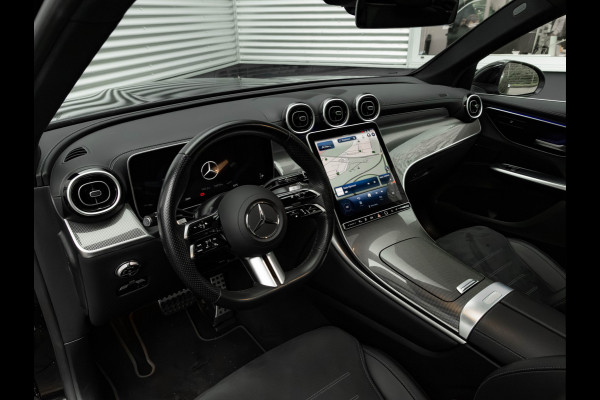 Mercedes-Benz GLC 300e 4MATIC AMG Line - Pano - Trekhaak - 360 Camera