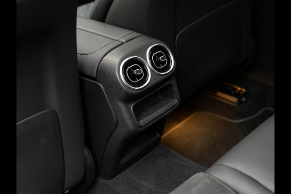 Mercedes-Benz GLC 300e 4MATIC AMG Line - Pano - Trekhaak - 360 Camera