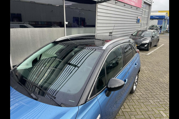 Opel Crossland X 1.2 Turbo Innovation / camera / CarPlay