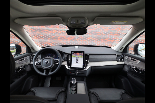 Volvo XC90 T8 AWD Ultra Dark | Pano - Trekhaak - Massage - Luchtvering