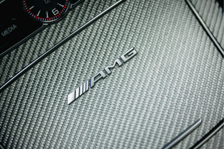 Mercedes-Benz E-Klasse AMG 63 S 4MATIC Premium Plus | Burmester 3D | Carbon interieur en exterieur| Dealer onderhouden | Sportuitlaat | 360 Camera | Head-Up |